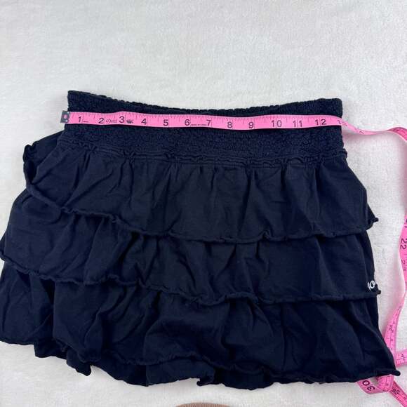 Volcom - Picture 2 of 5